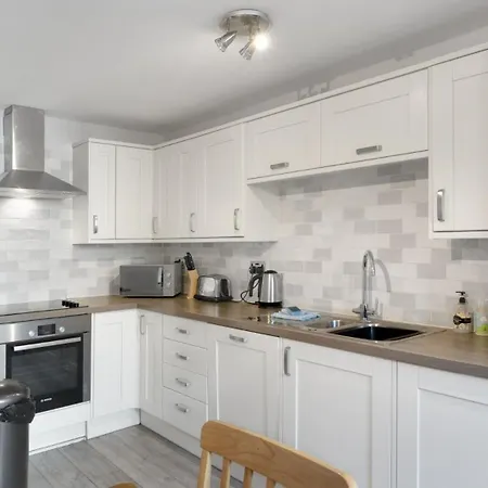 3 Bed In Ambleside Oc-Lr017 *