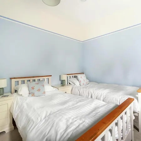 3 Bed In Oc-lr017 度假居